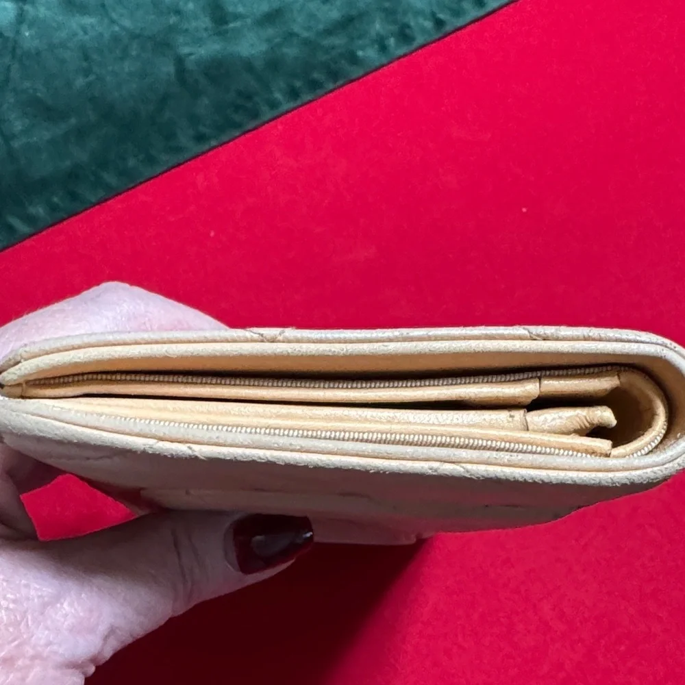 CHANEL Tan Quilted Women's Wallet 🎉🎉🎉HOST PICK 🎉🎉🎉